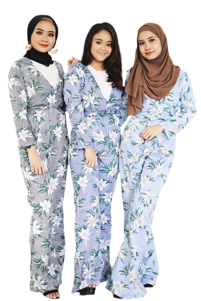 Jumpsuits – Riyah
Simple Elegance with a Pinch of Retro Charm