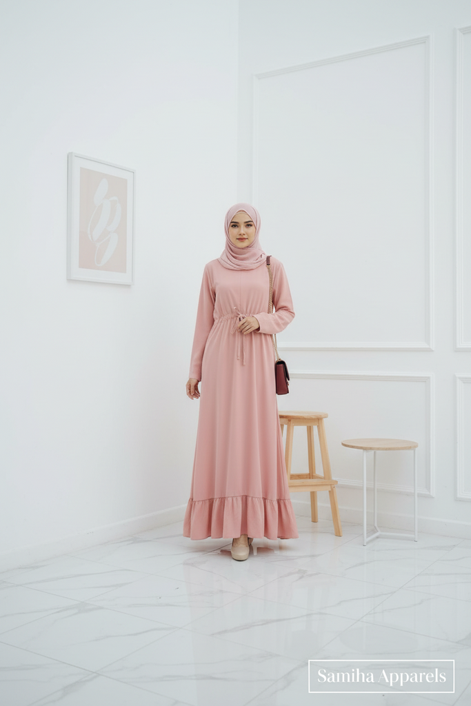 Namirah Maxi Dress – Modest Elegance with Flowy Comfort
